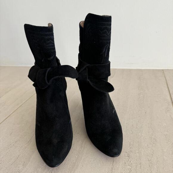 Ulla Johnson Black Aggie Embroidered Booties Suede Leather Size 38 US 7.5 - Picture 7 of 8